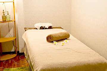 完全予約制・女性専用のプライベート空間